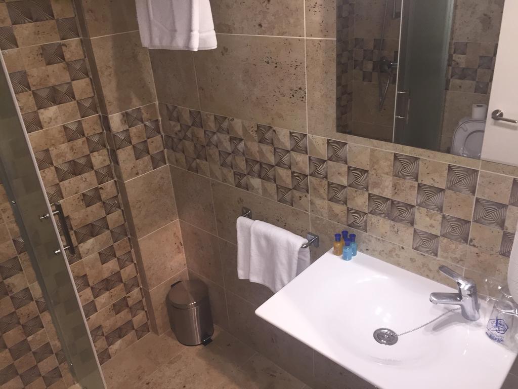 Hotel Almadraba Захара-де-лос-Атунес Экстерьер фото